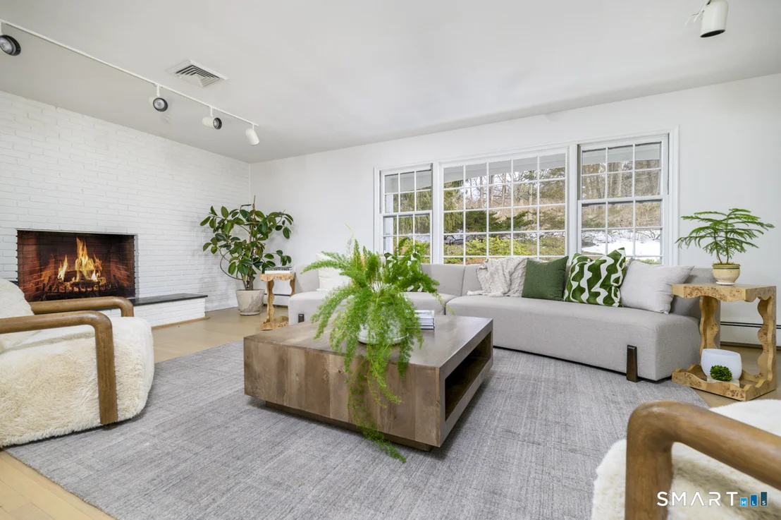 Photo of 1238 Westover Road