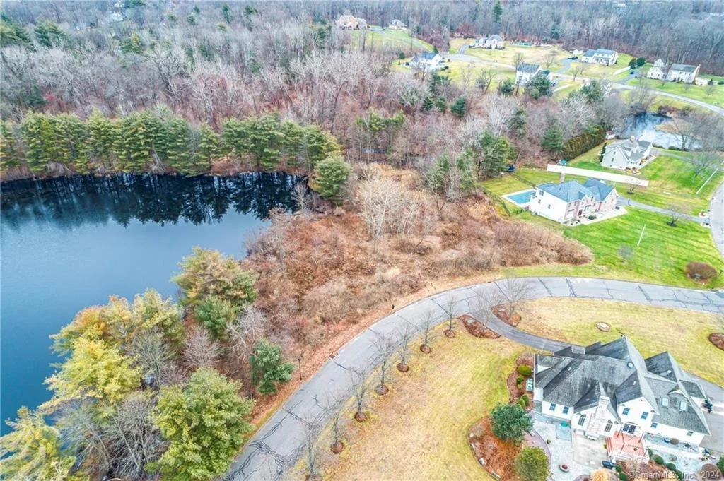 Photo of 39 Pheasant Run