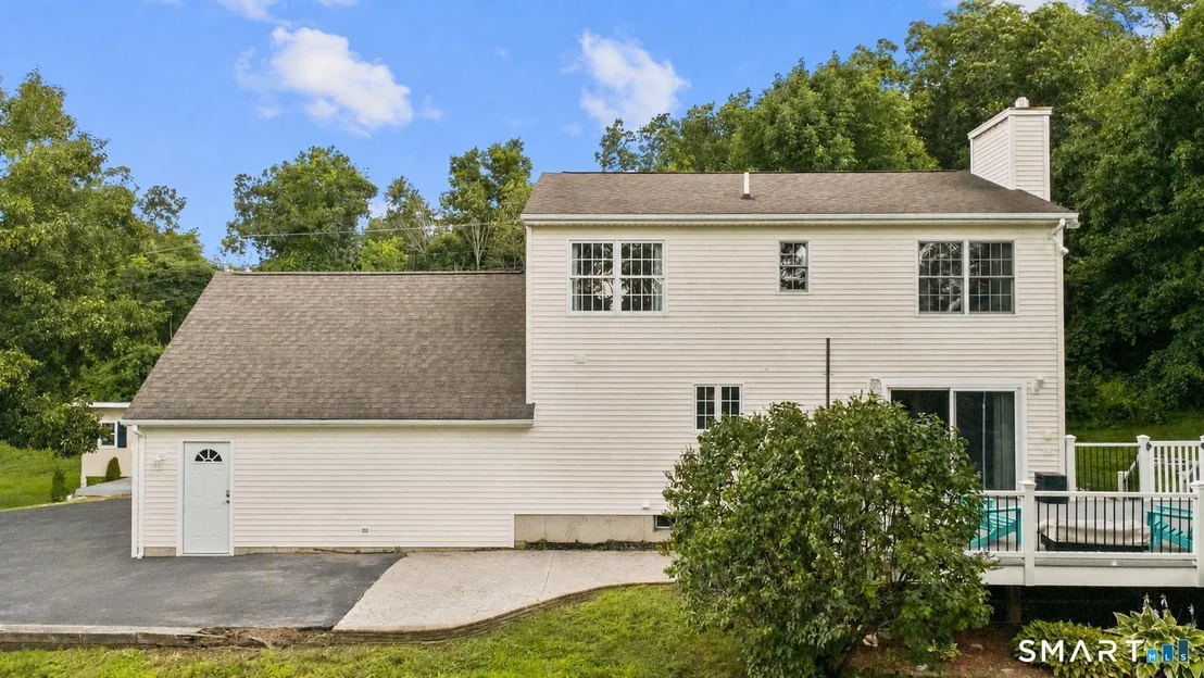 Photo of 11 Huntington Drive