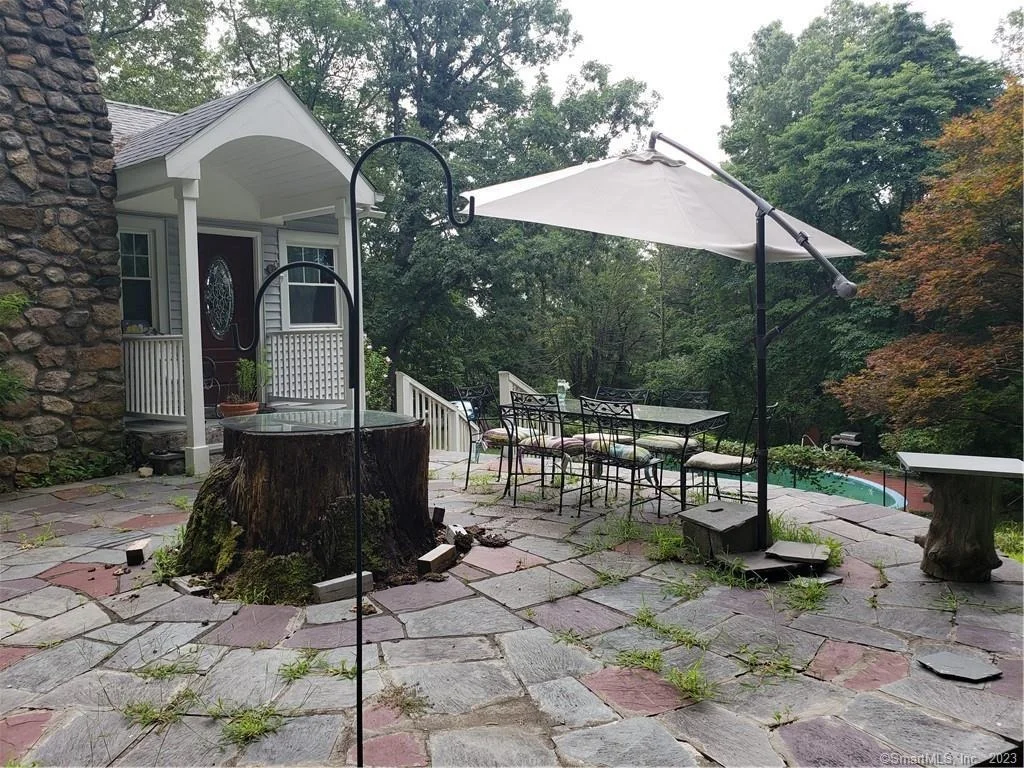 Photo of 12 Beverly Drive