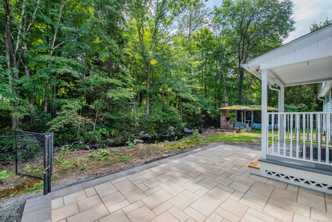 Photo of 2 Frisbie Circle