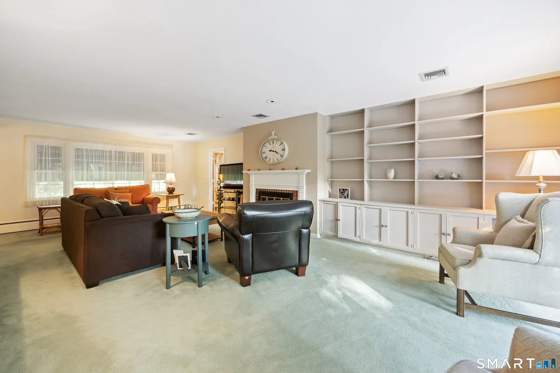 Photo of 98 Merwin Circle
