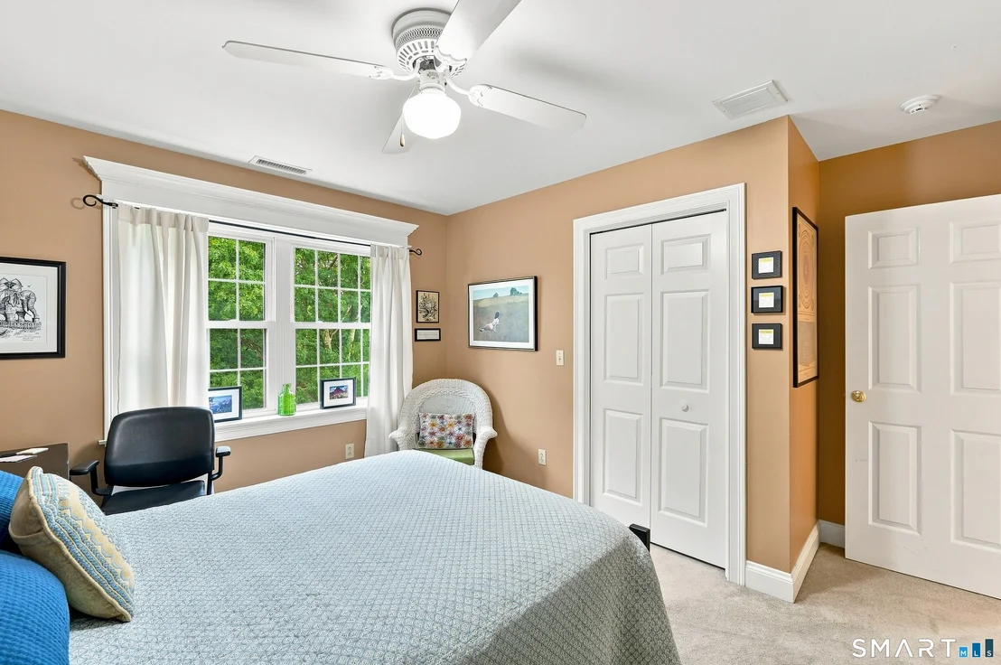 Photo of 263 Georgetown Drive