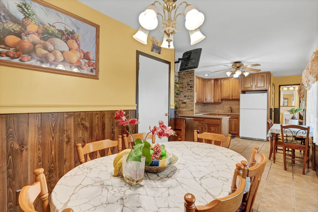 Photo of 8 Sherwood Drive
