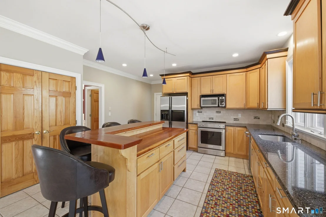 Photo of 14 Joshua Lane