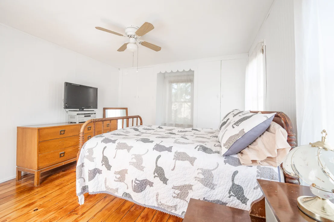 Photo of 113 Long Ridge Road
