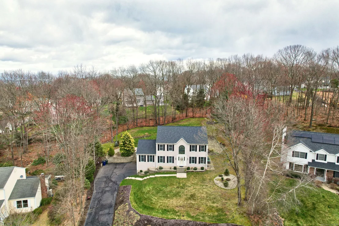 Photo of 129 Georgetown Drive