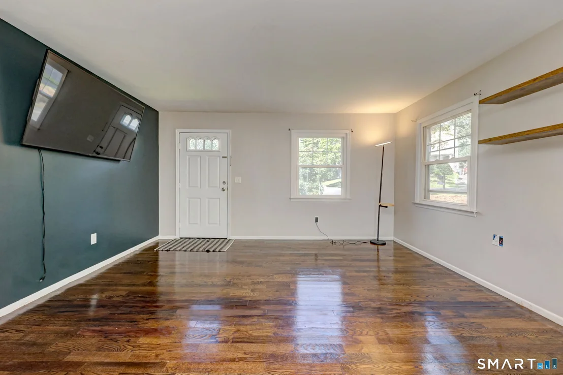 Photo of 87 Sunburst Road