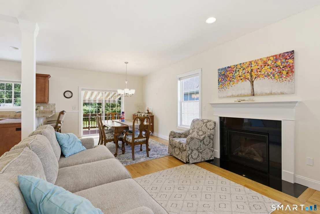 Photo of 12 River Road