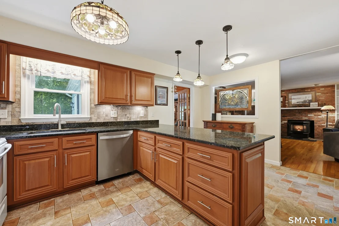 Photo of 27 Danvers Road