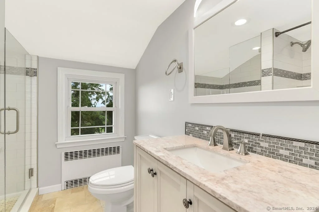 Photo of 640 Shelton Road