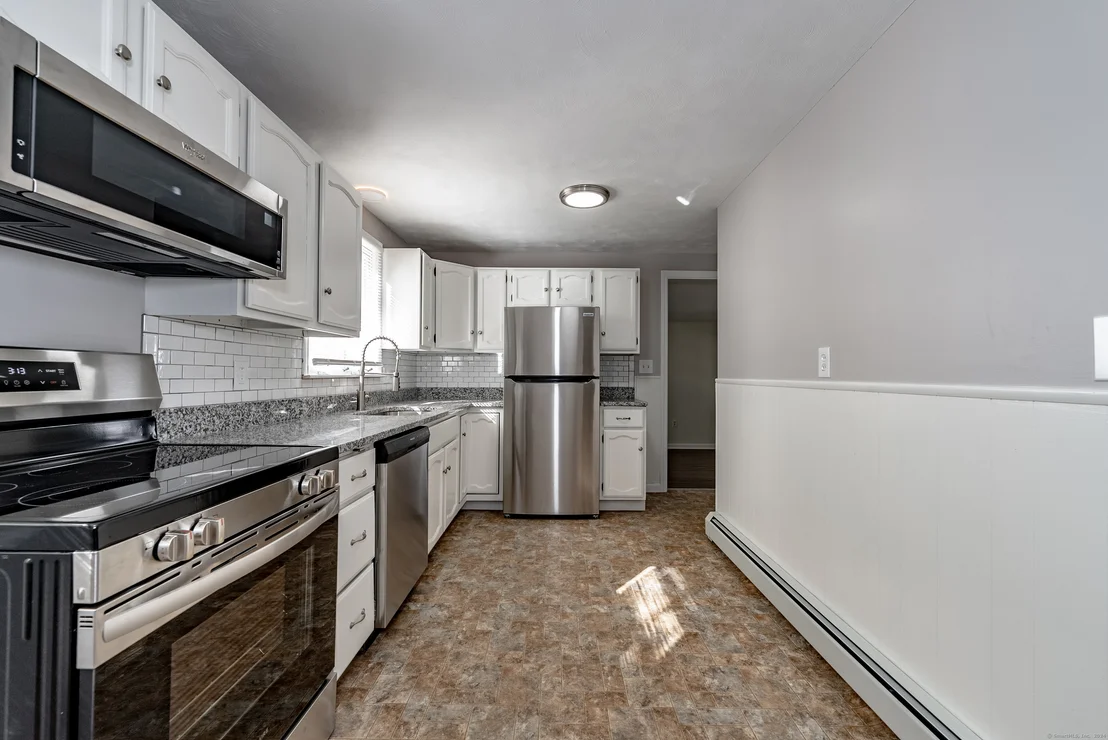 Photo of 14 Alaimo Drive