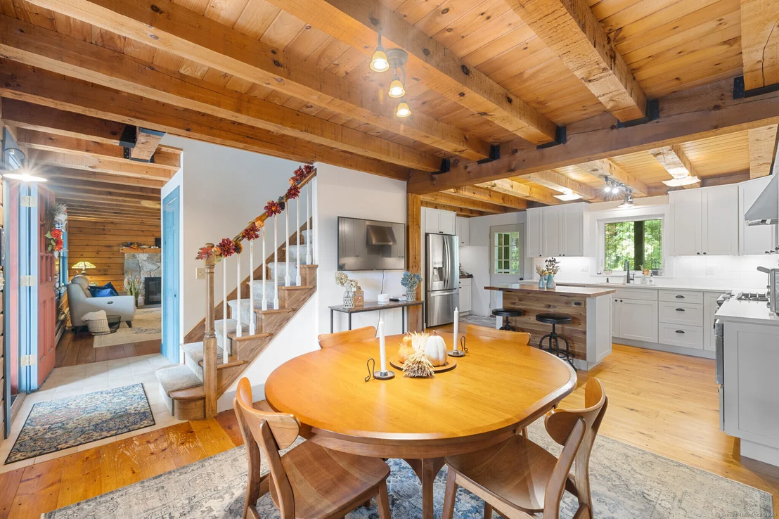 Photo of 88 Witch Meadow Road