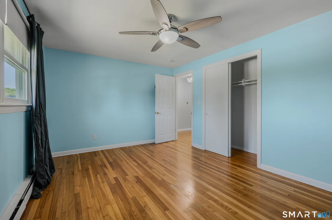 Photo of 26 Lamphere Road