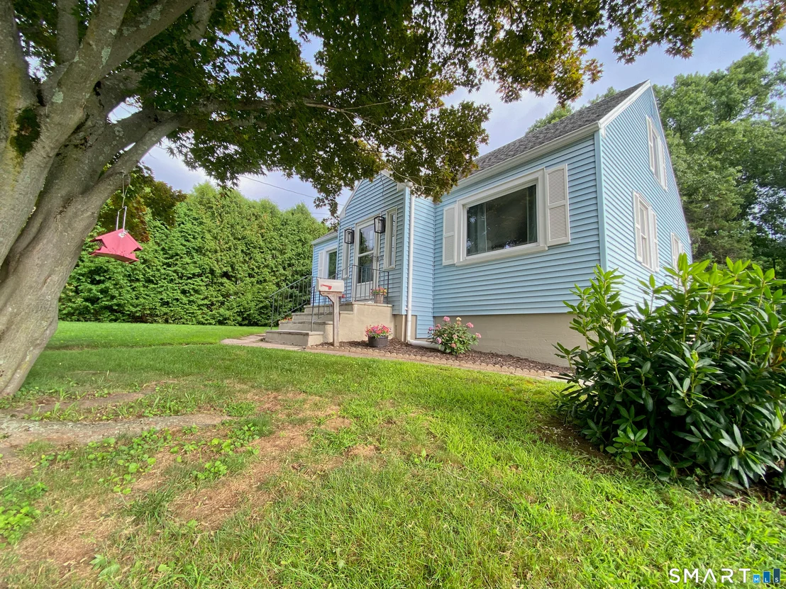 Photo of 11 Esther Avenue