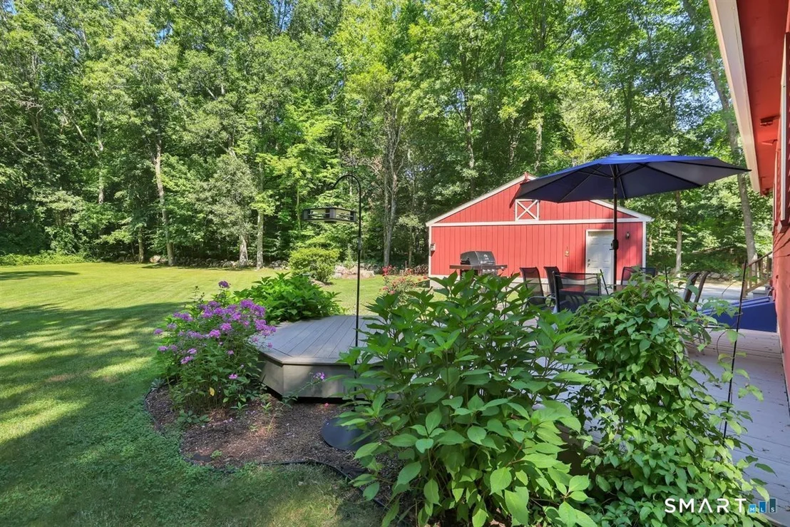 Photo of 328 Bulkeley Hill Road