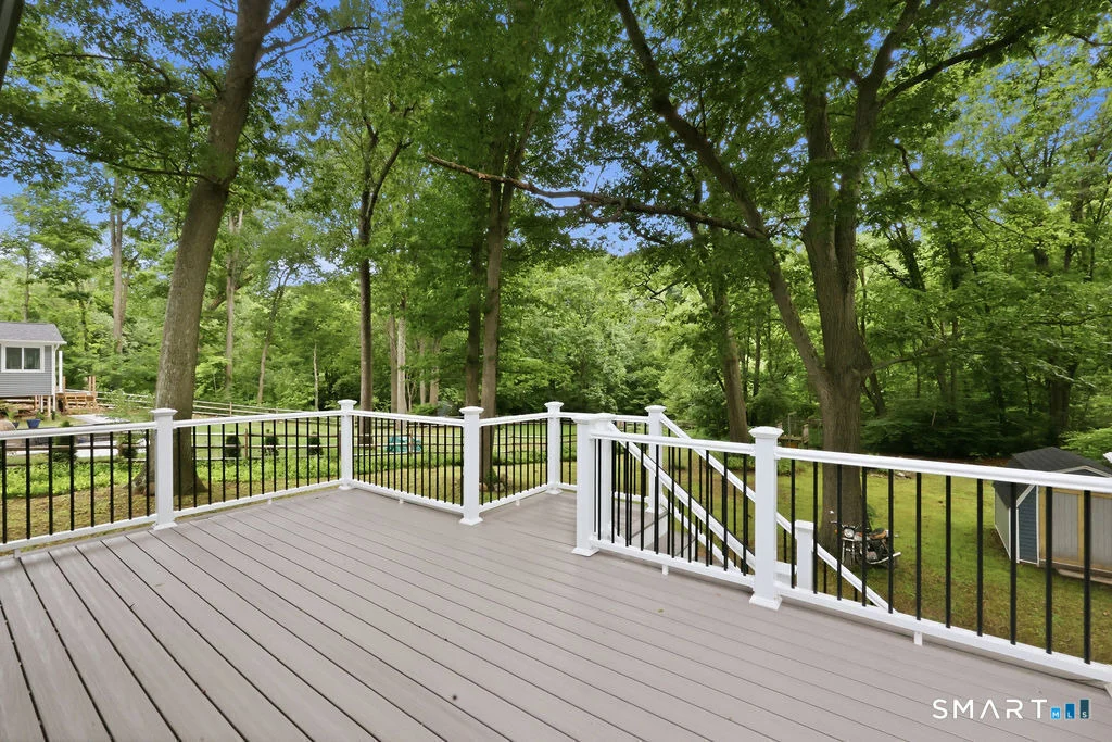 Photo of 445 Lincoln Drive