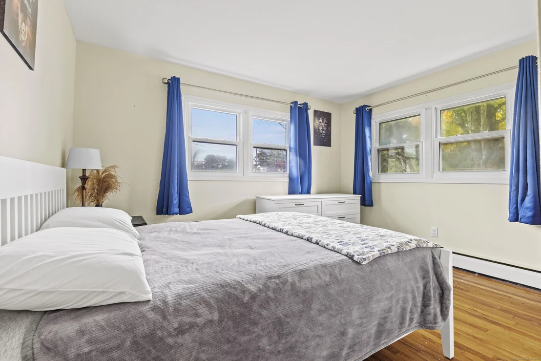 Photo of 134 Boston Post Road