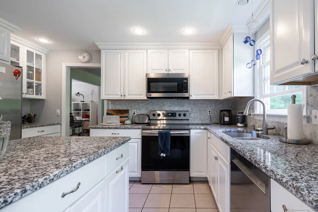 Photo of 285 Sperry Road
