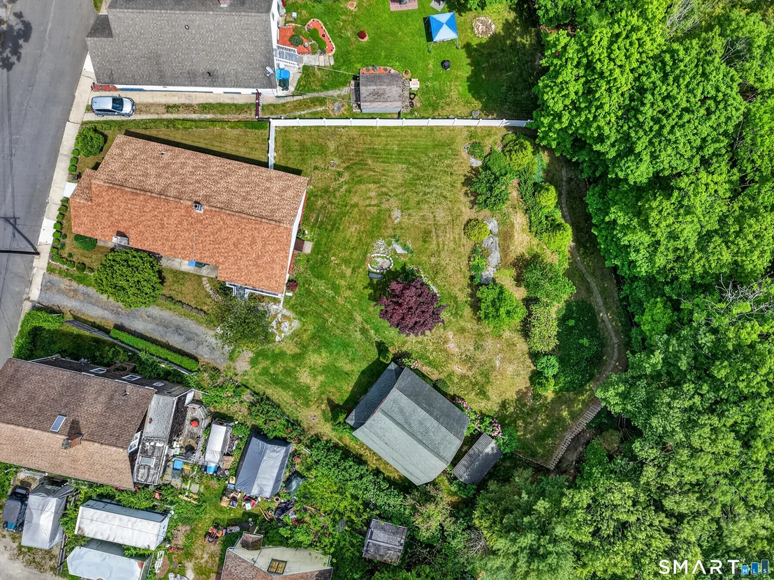 Photo of 43 Hedge Avenue