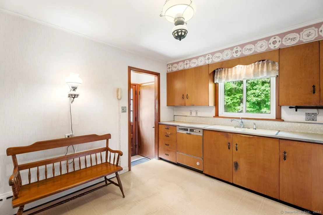 Photo of 2 Hickory Avenue