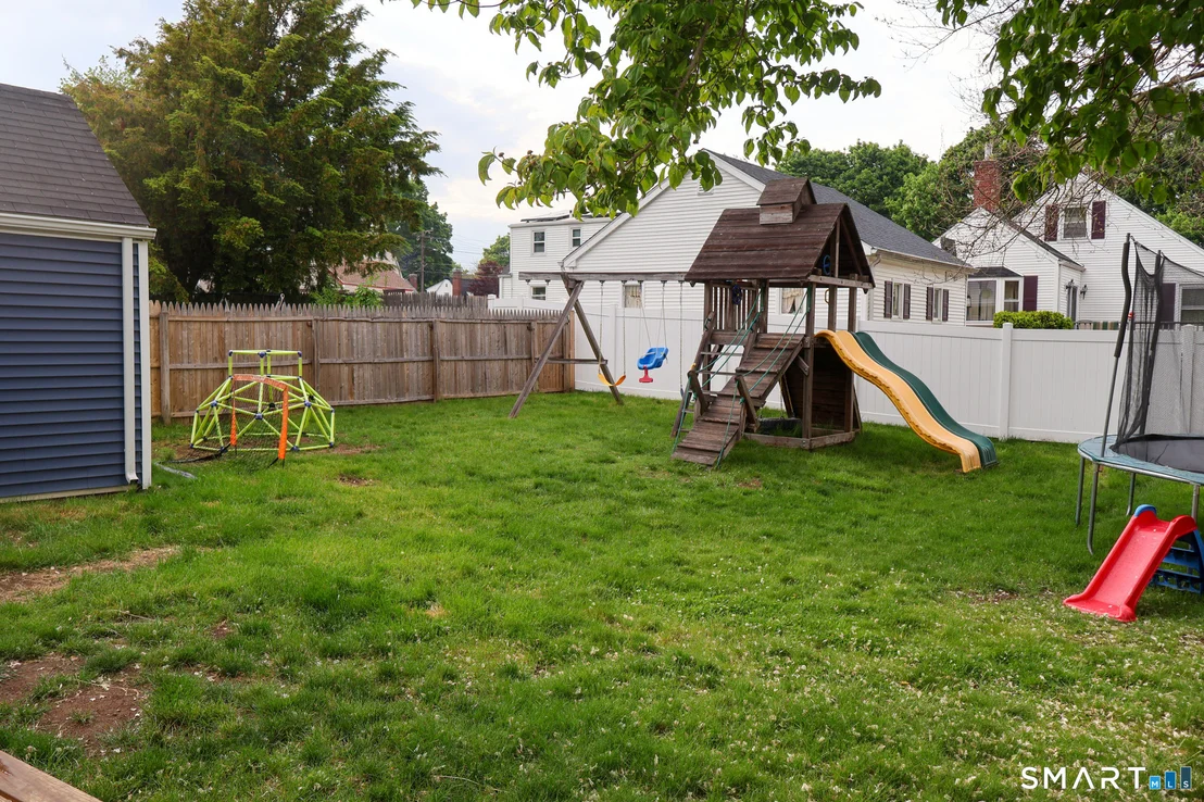 Photo of 33 Linnmore Drive