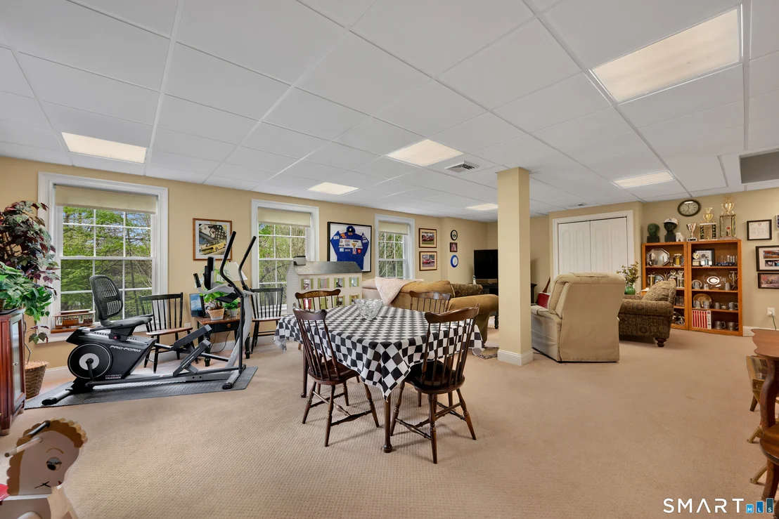 Photo of 8 Curtiss Meadows