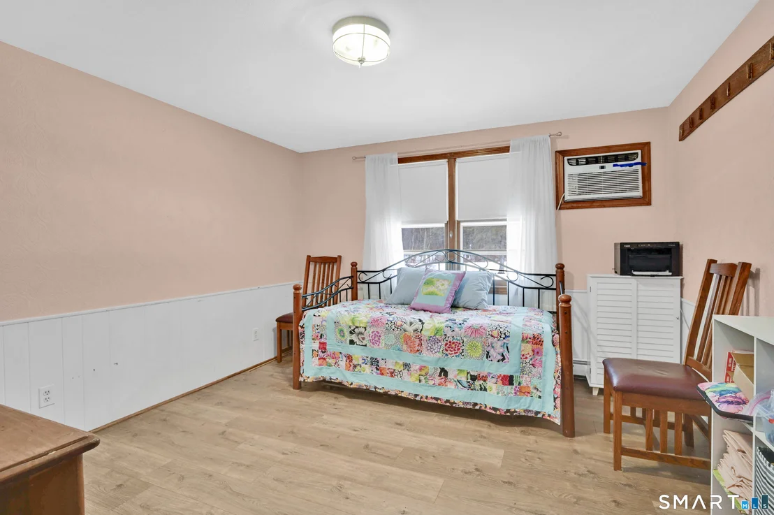 Photo of 33 Harrington Road
