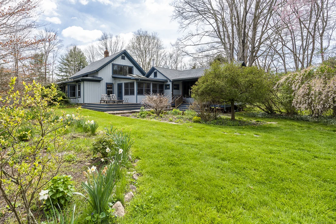 Photo of 126 Beaver Brook Road