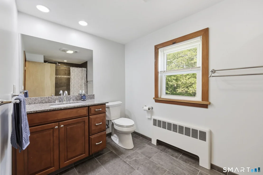 Photo of 28 Pond Road