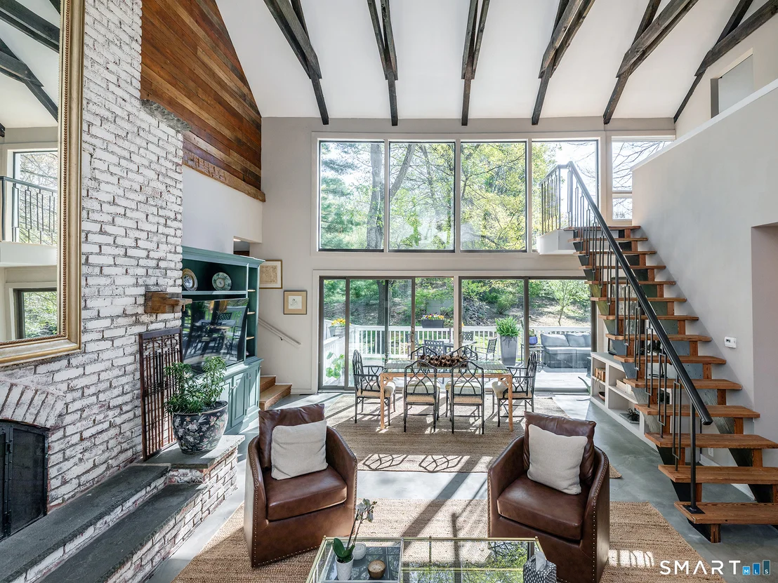 Photo of 98 Carmel Hill Road