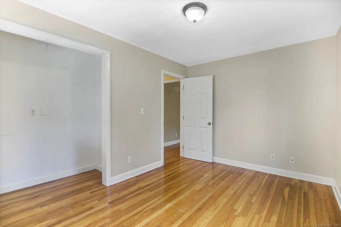 Photo of 9 Ridge Road