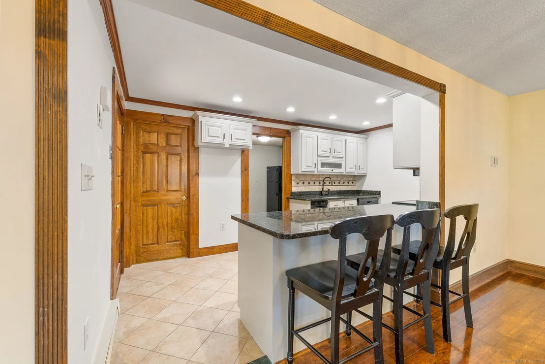 Photo of 297 Skinner Lane