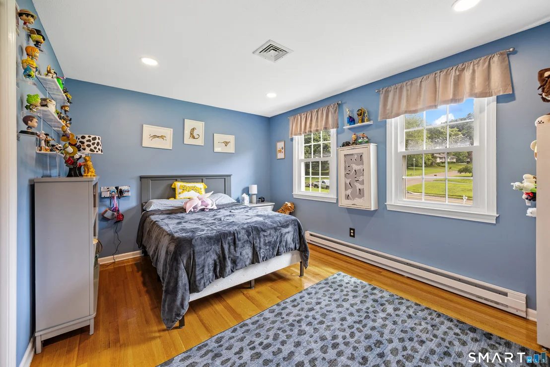 Photo of 45 Montowese Trail