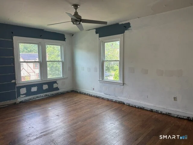 Photo of 105 Roydon Road