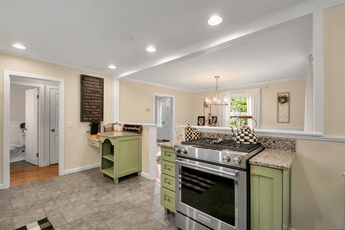 Photo of 117 Bronson Drive