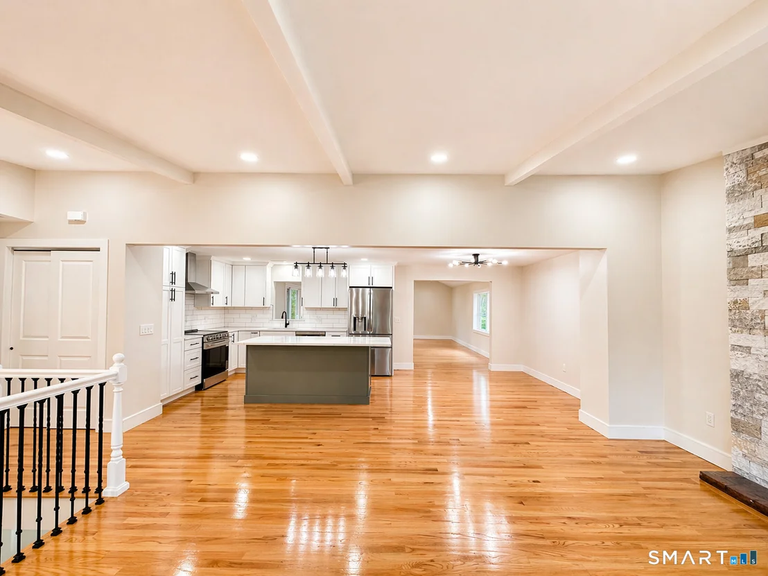 Photo of 96 Robin Circle