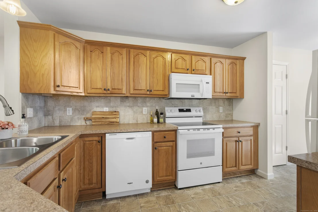 Photo of 66 Lynwood Drive