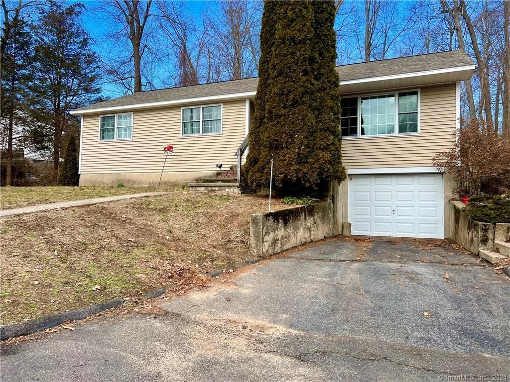 Photo of 69 Cedar Lane
