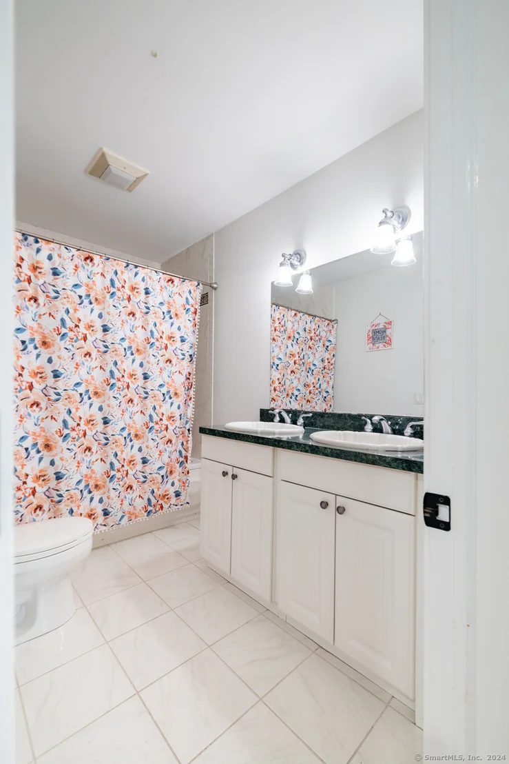 Photo of 205 Hanover Road