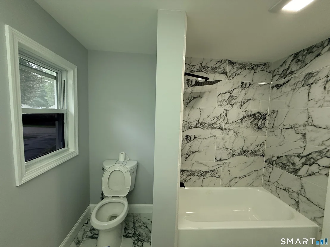Photo of 62 Mowry Avenue
