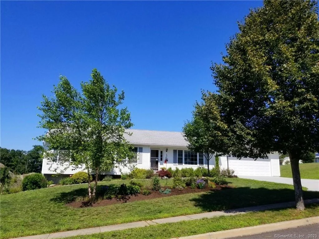 Photo of 166 Wisteria Drive