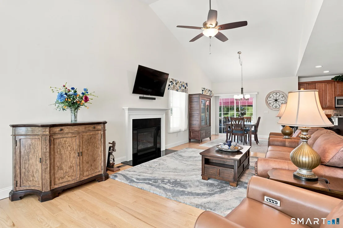 Photo of 23 River Road