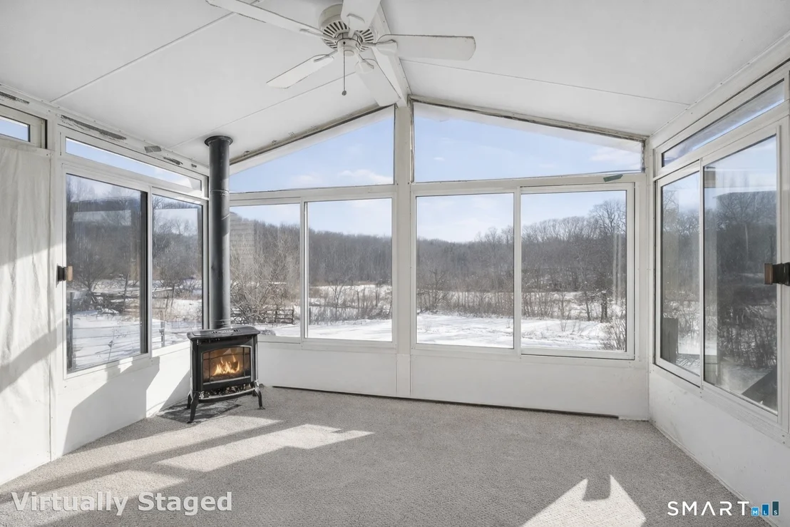 Photo of 608 Echo Lake Road