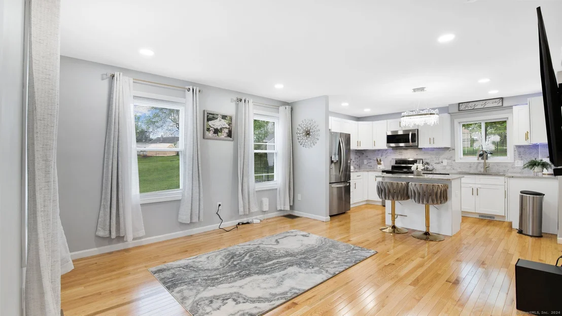 Photo of 136 Windsorville Road