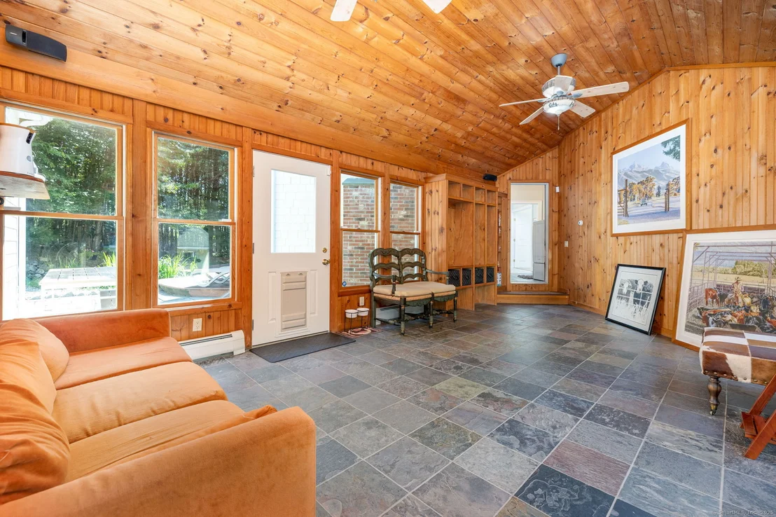 Photo of 35 Hanson Road