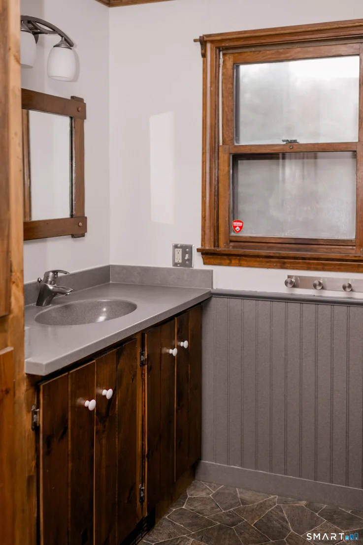 Photo of 228 Ruby Road