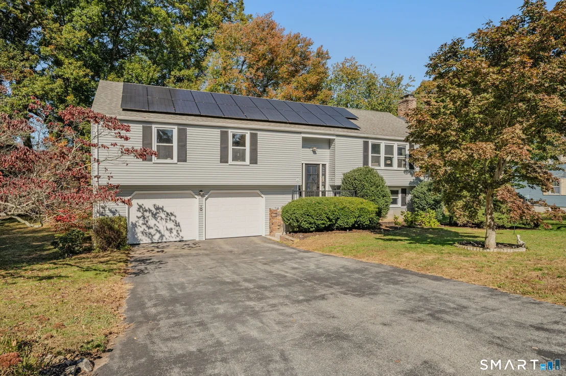 Photo of 6 Cross Drive