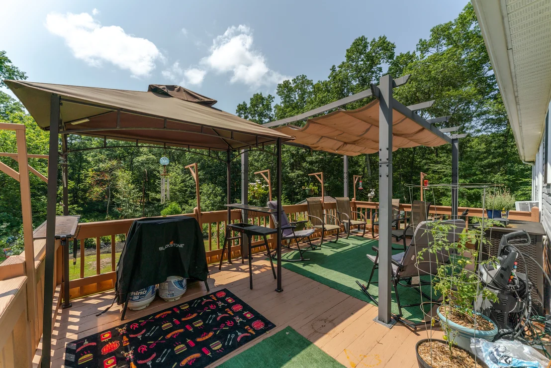 Photo of 483 Valley View Road