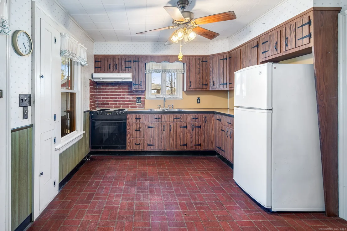 Photo of 25 Lillian Road
